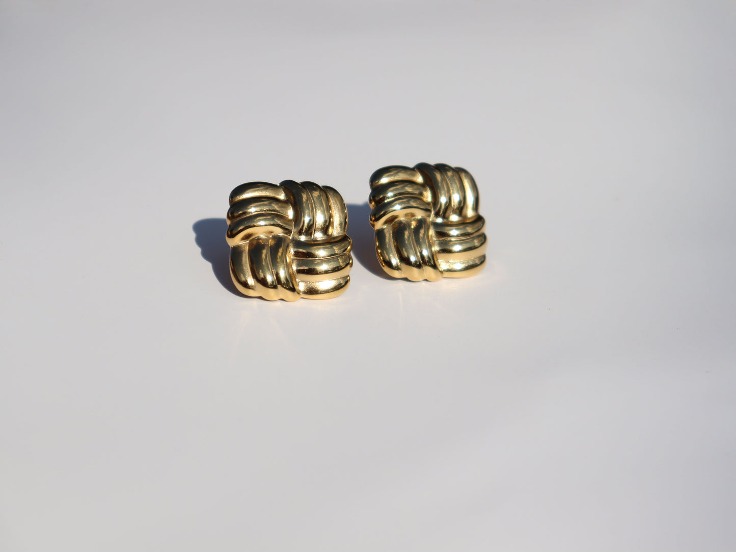 Square earrings